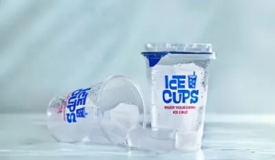 Los vasos para hielo ganan popularidad mundial como solución de embalaje cómoda y ecológica